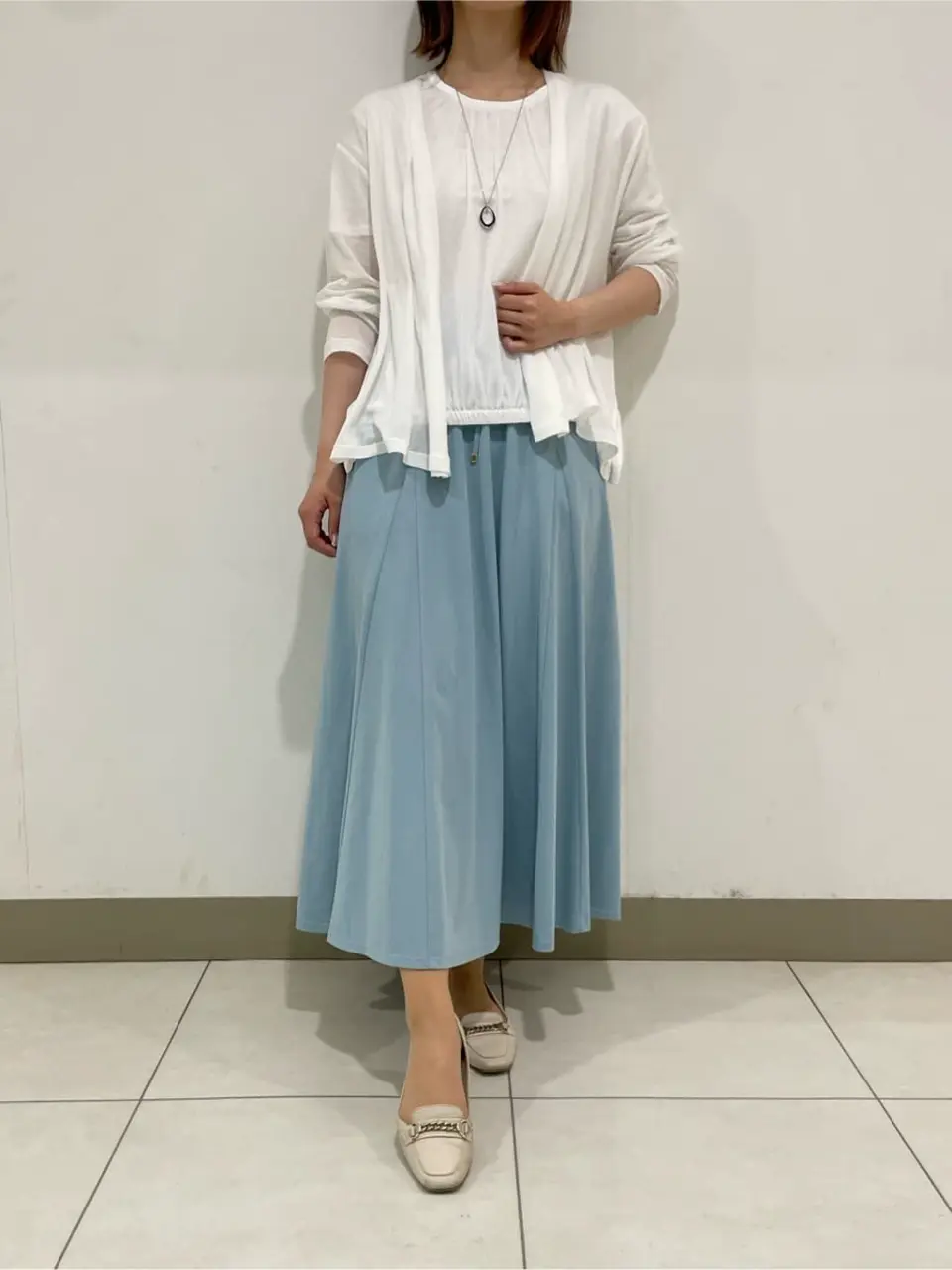 J.PRESS LADIES スタッフ コーディネート画像