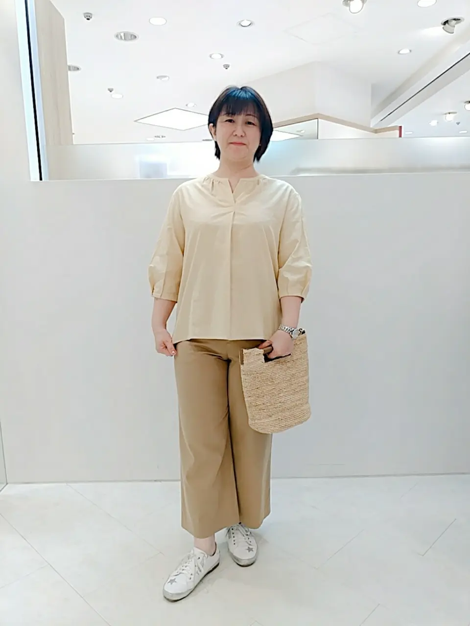  影 コーディネート画像