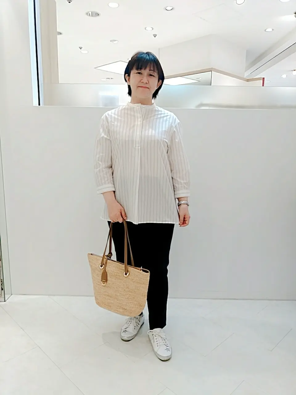  影 コーディネート画像