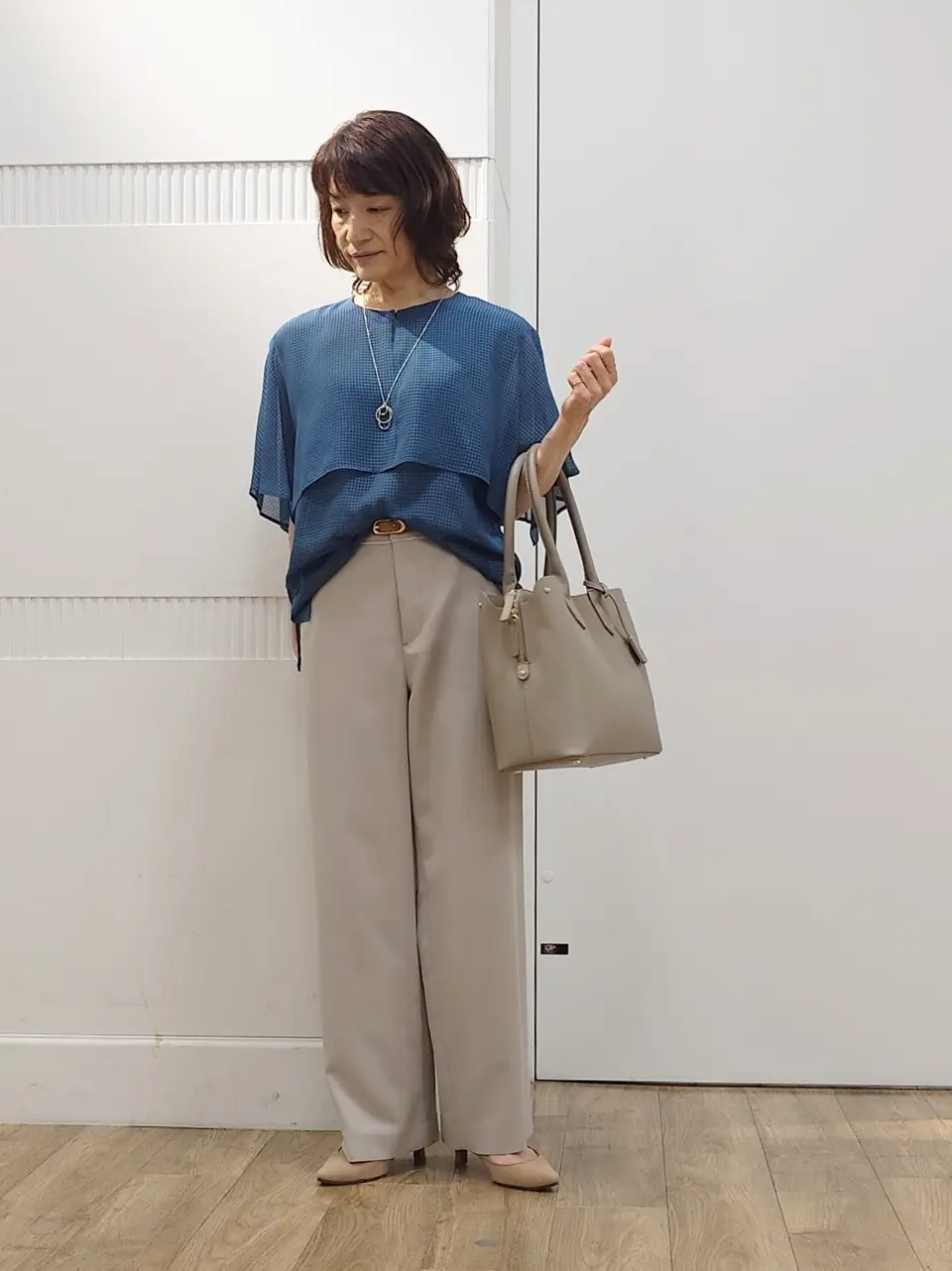 J.PRESS LADIES スタッフ コーディネート画像