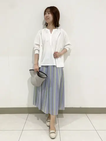 J.PRESS LADIES スタッフ コーディネート画像