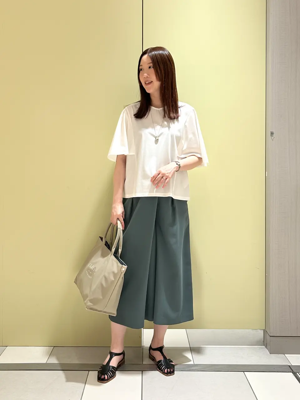 J.PRESS LADIES 早川 コーディネート画像