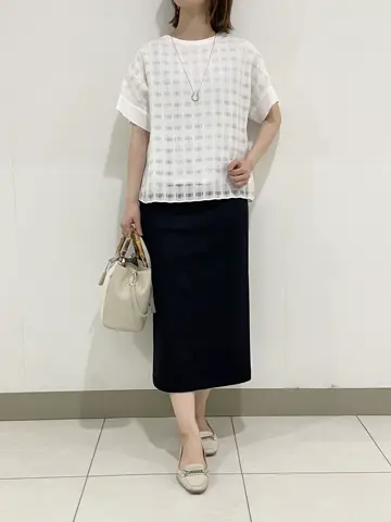 J.PRESS LADIES スタッフ コーディネート画像