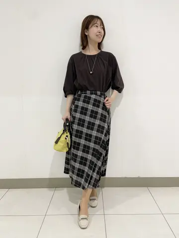 J.PRESS LADIES スタッフ コーディネート画像