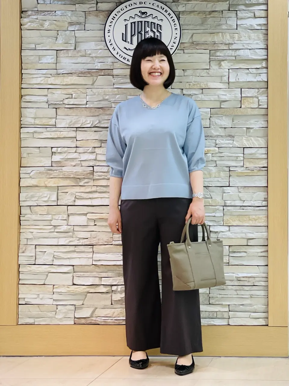 J.PRESS LADIES 内田 コーディネート画像