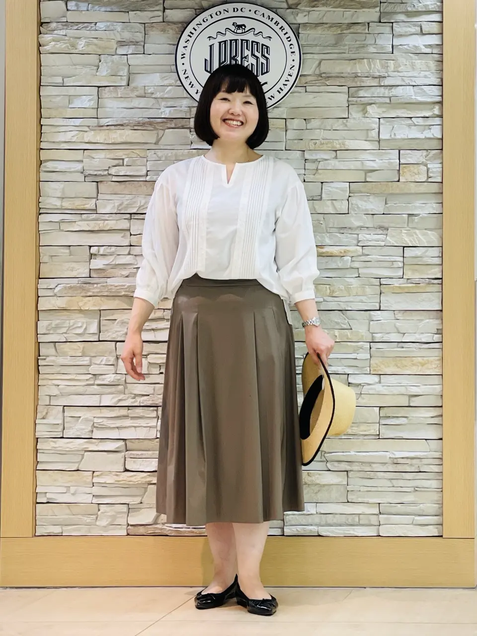 J.PRESS LADIES 内田 コーディネート画像