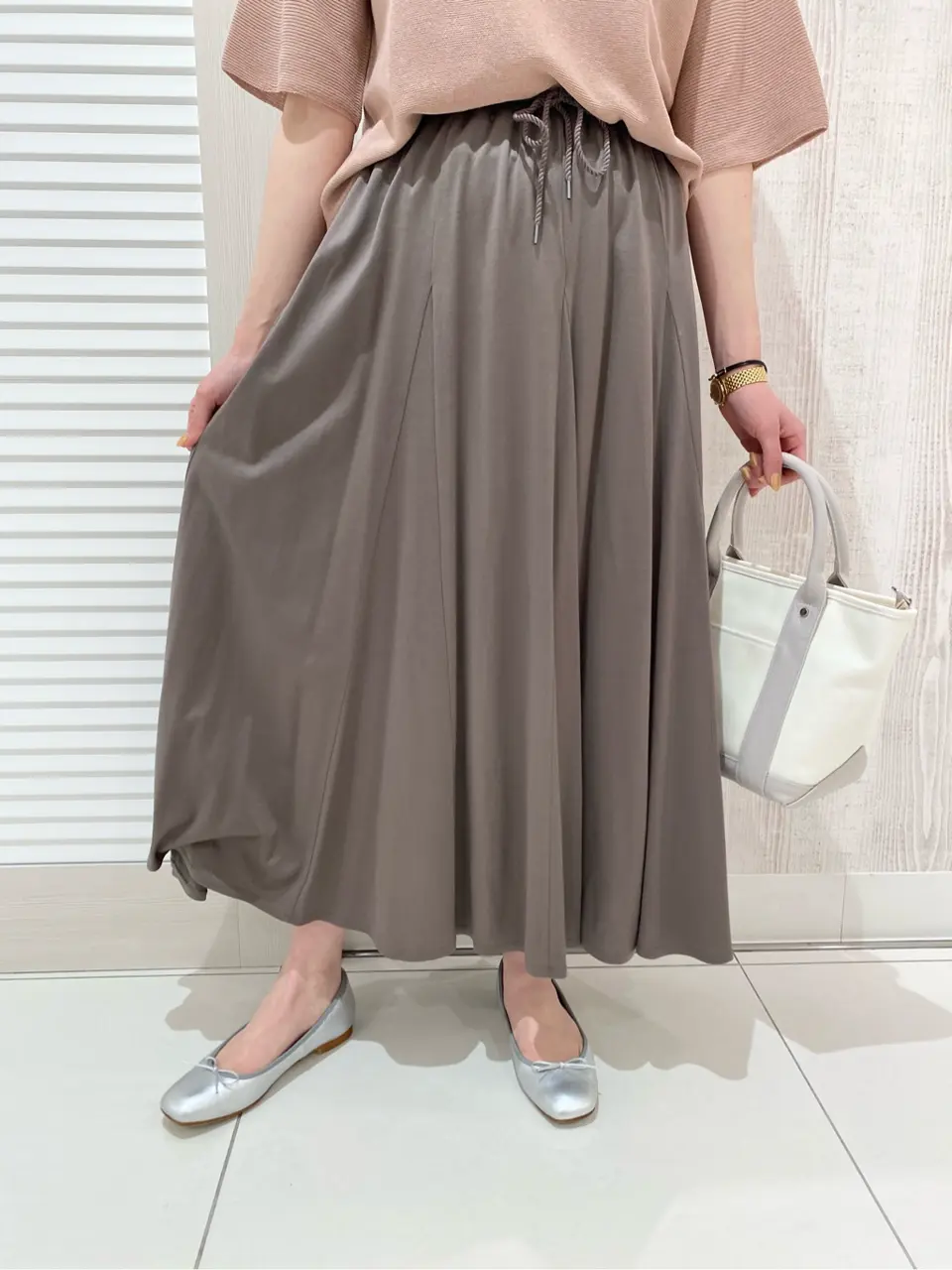 J.PRESS LADIES スタッフ コーディネート画像