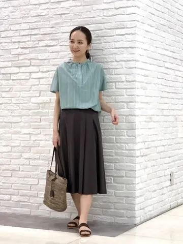 J.PRESS LADIES スタッフ コーディネート画像