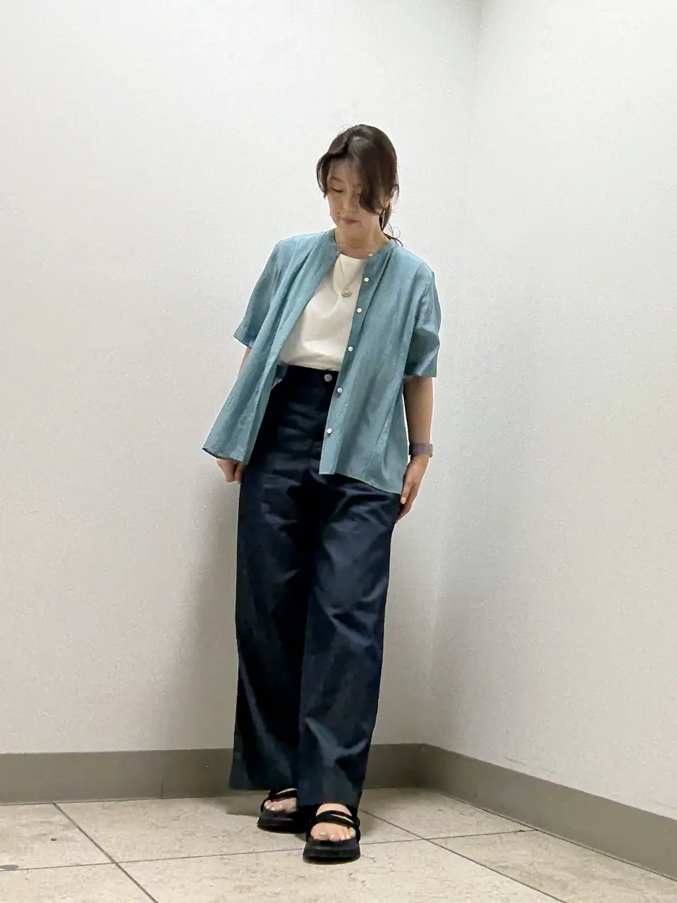 J.PRESS LADIES スタッフ コーディネート画像