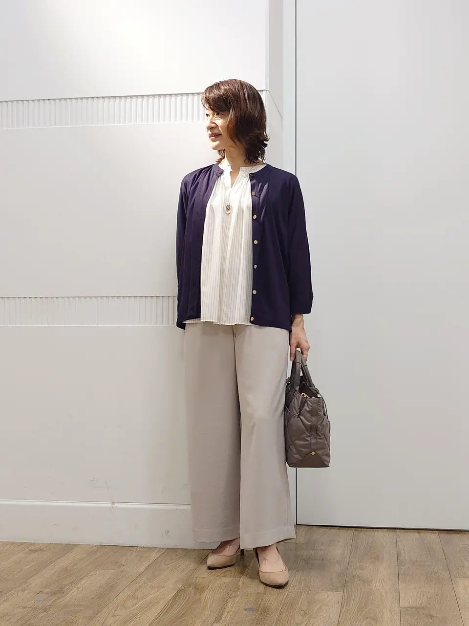 J.PRESS LADIES スタッフ コーディネート画像