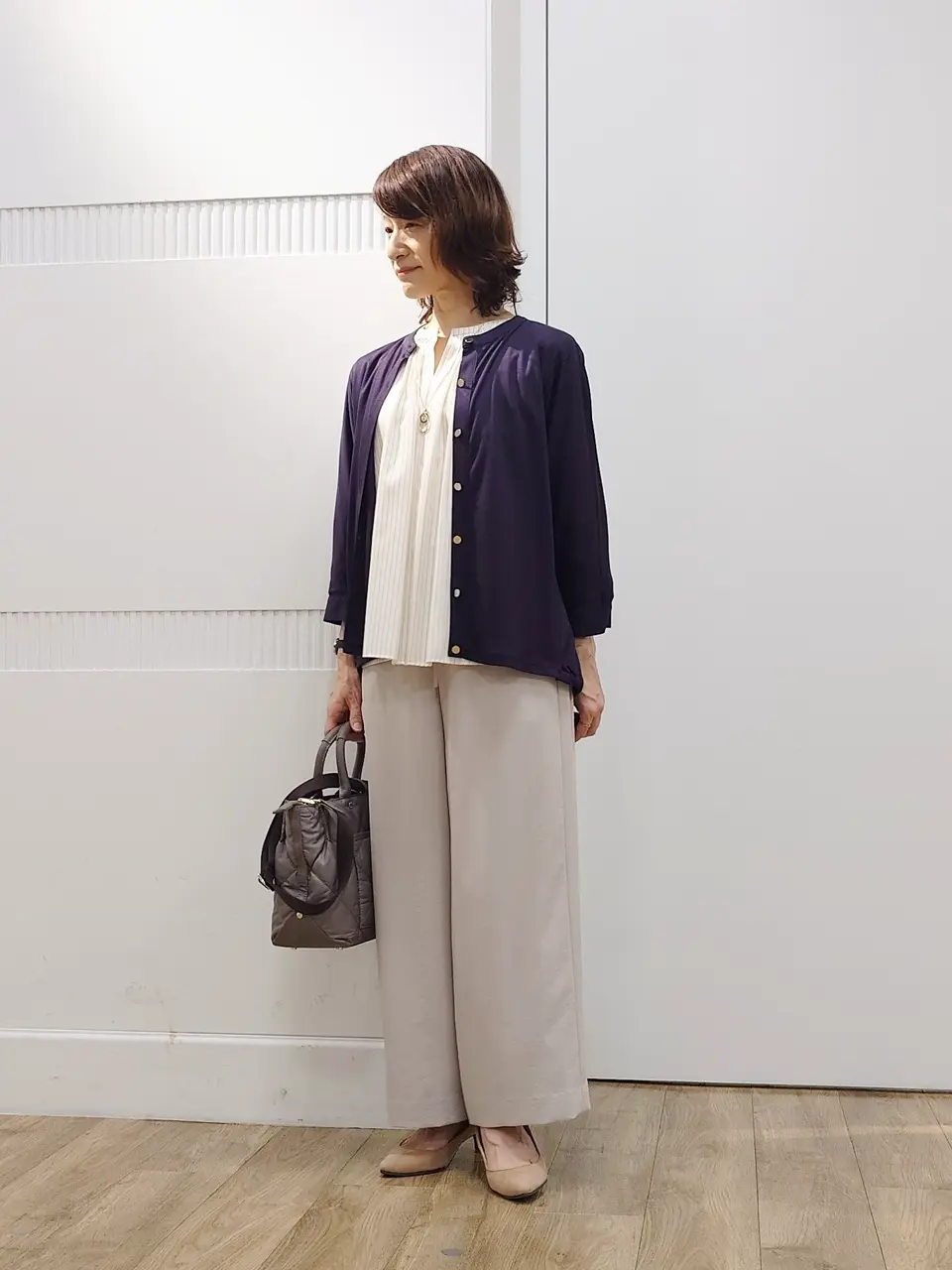 J.PRESS LADIES スタッフ コーディネート画像