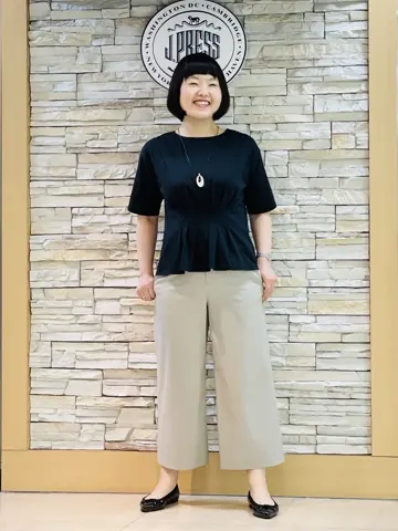 J.PRESS LADIES 内田 コーディネート画像