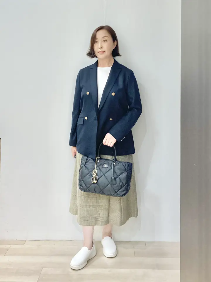 J.PRESS LADIES スタッフ コーディネート画像