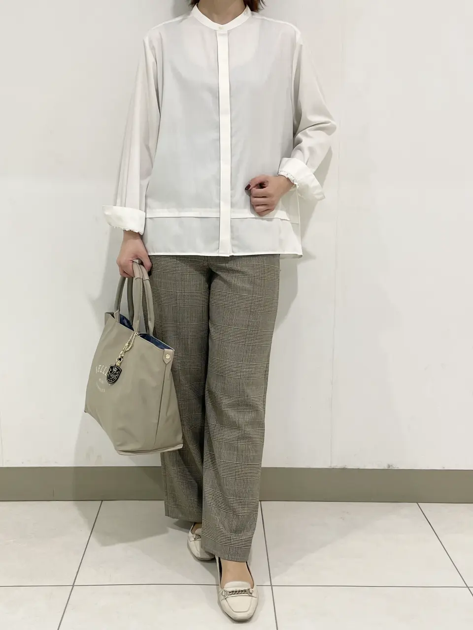 J.PRESS LADIES スタッフ コーディネート画像