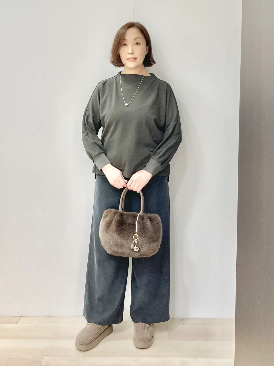 J.PRESS LADIES スタッフ コーディネート画像