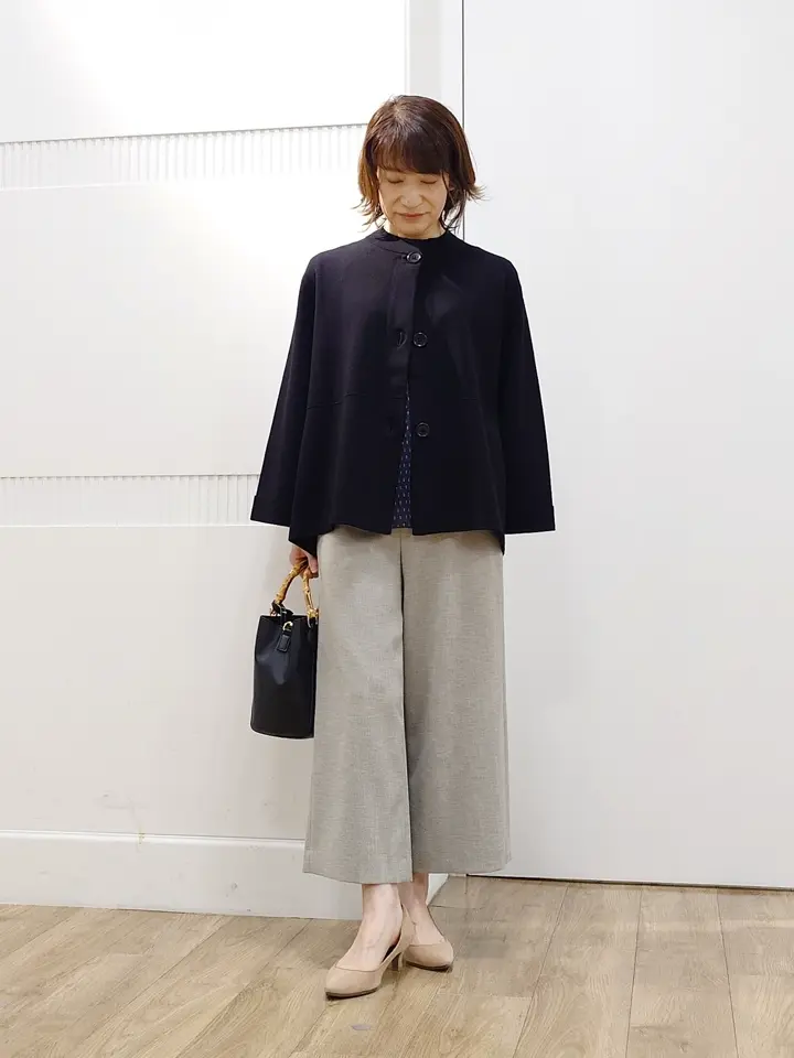 J.PRESS LADIES スタッフ コーディネート画像