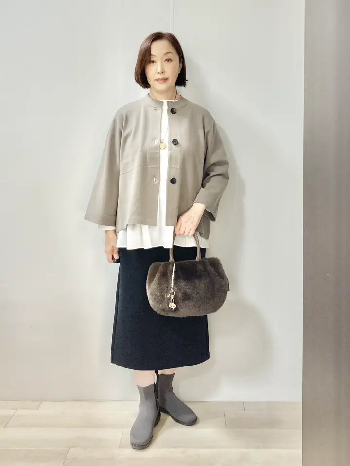 J.PRESS LADIES スタッフ コーディネート画像