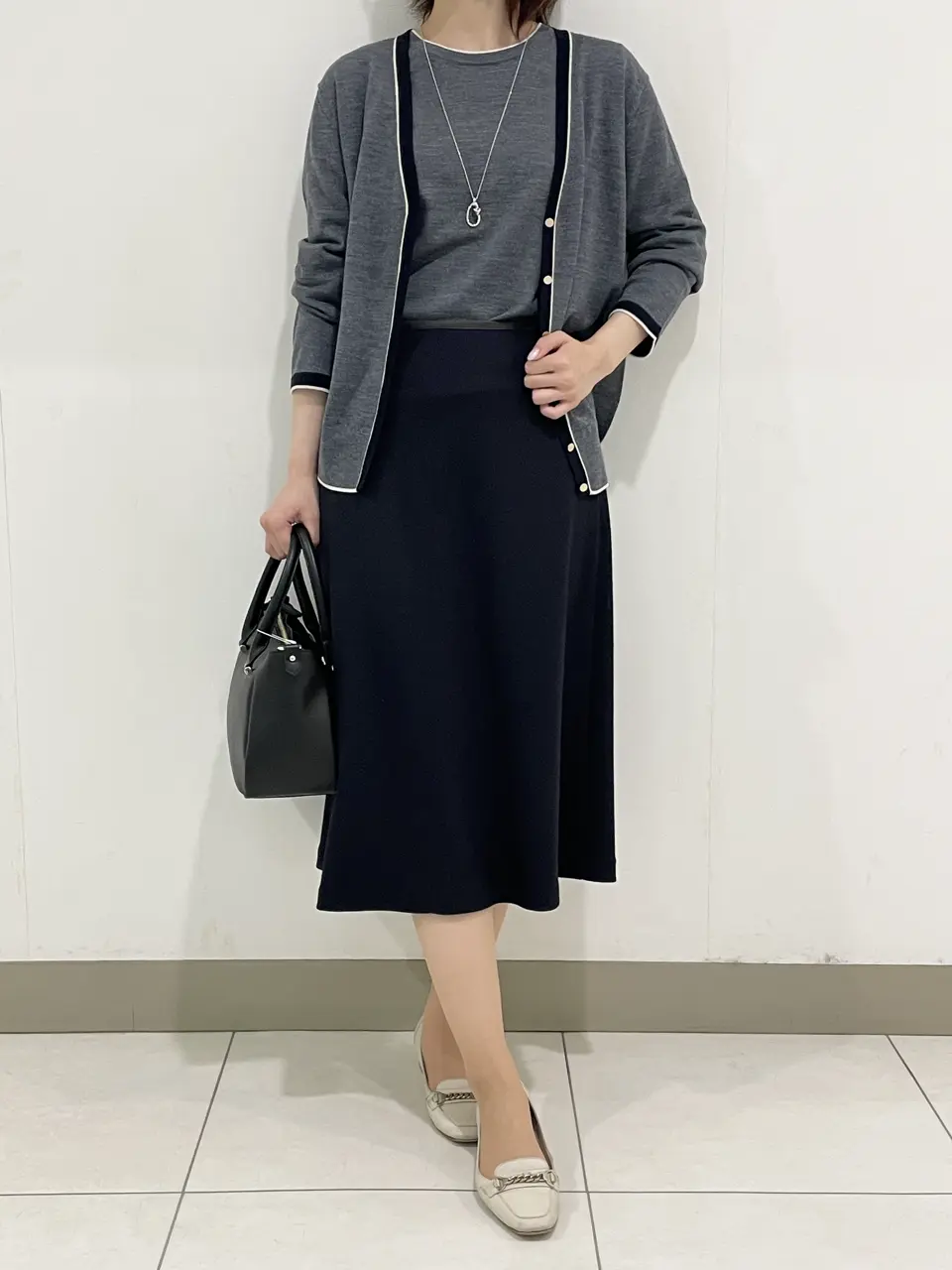 J.PRESS LADIES スタッフ コーディネート画像