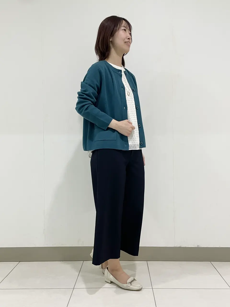 J.PRESS LADIES スタッフ コーディネート画像