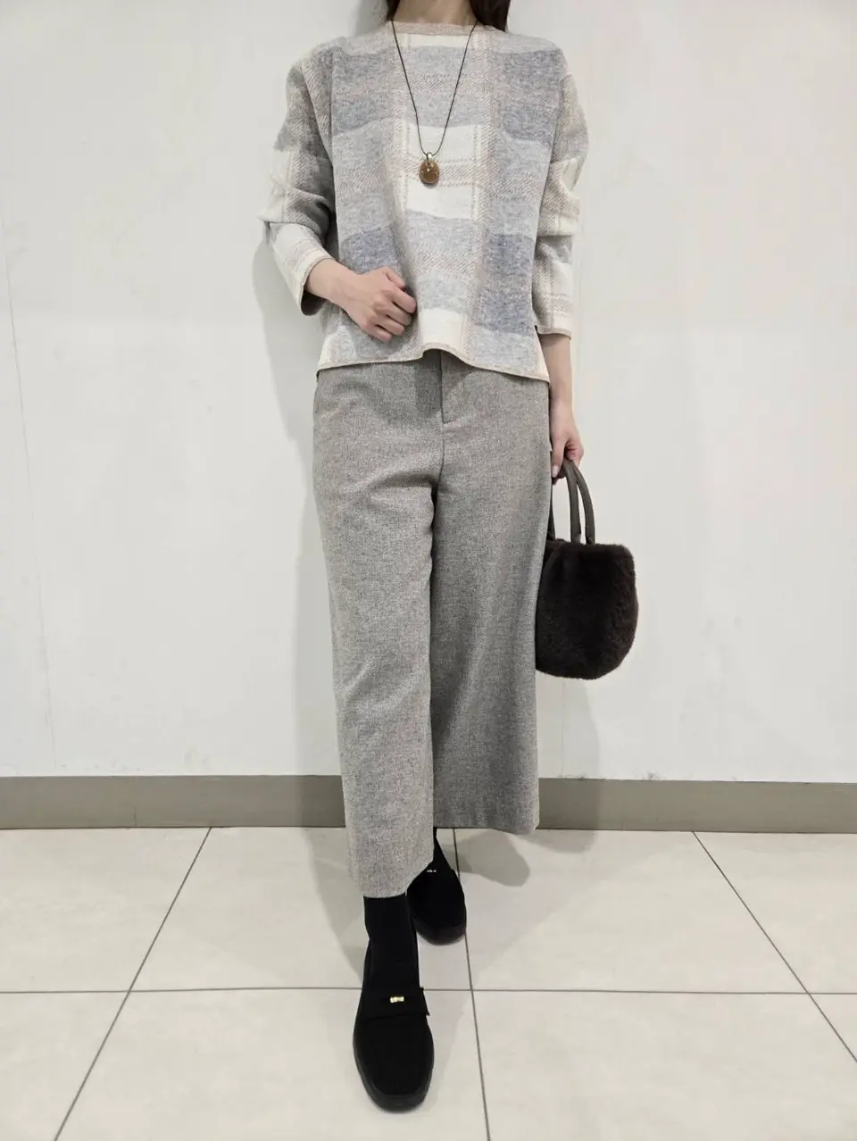 J.PRESS LADIES スタッフ コーディネート画像