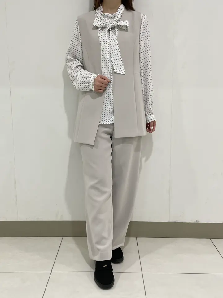 J.PRESS LADIES スタッフ コーディネート画像