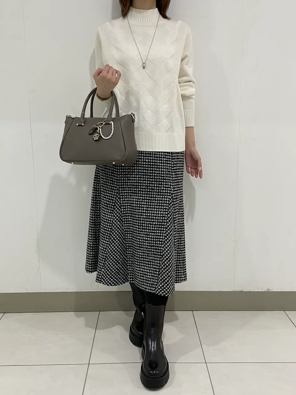 J.PRESS LADIES スタッフ コーディネート画像