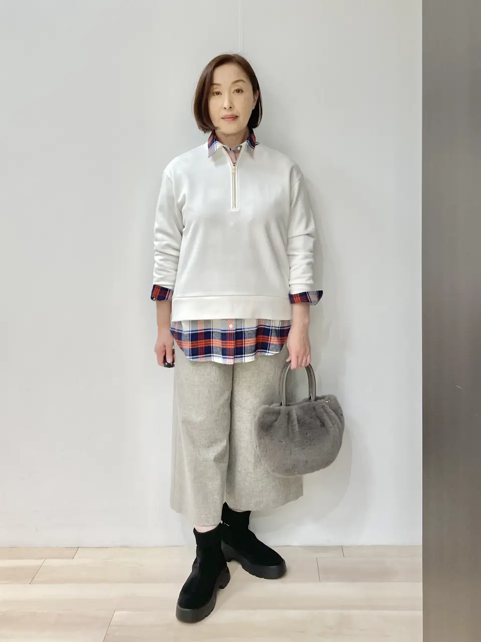 J.PRESS LADIES スタッフ コーディネート画像