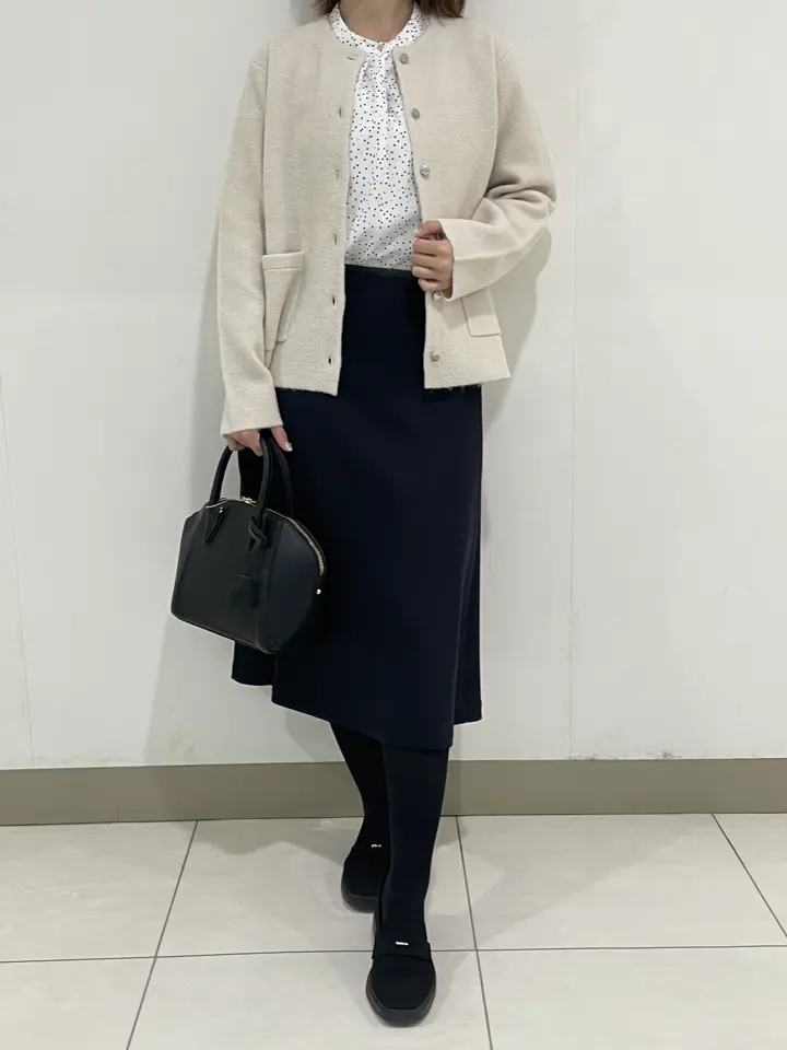 J.PRESS LADIES スタッフ コーディネート画像