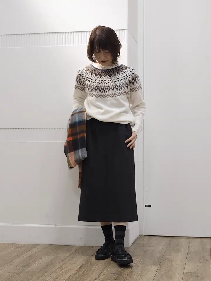 J.PRESS LADIES スタッフ コーディネート画像