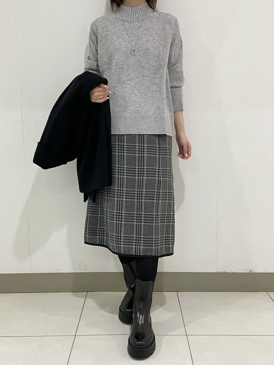 J.PRESS LADIES スタッフ コーディネート画像