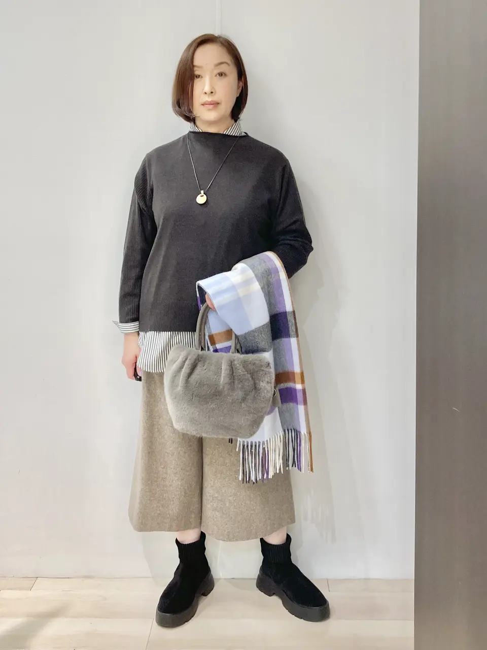 J.PRESS LADIES スタッフ コーディネート画像