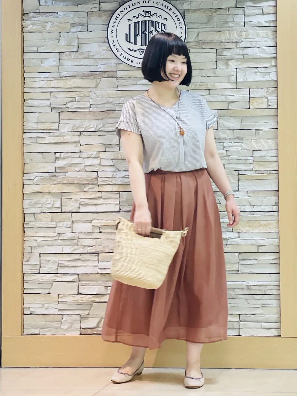 J.PRESS LADIES 内田 コーディネート画像