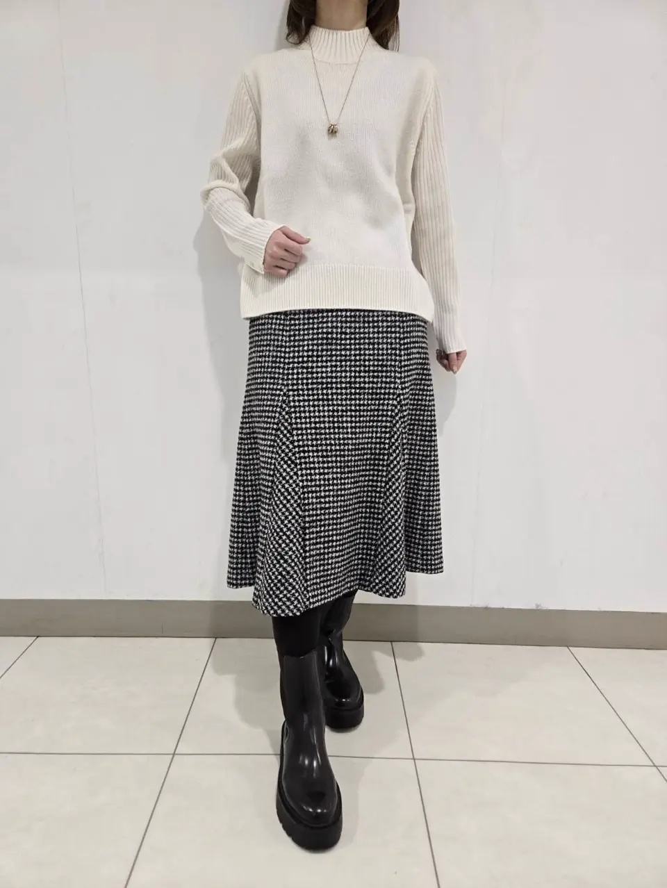 J.PRESS LADIES スタッフ コーディネート画像