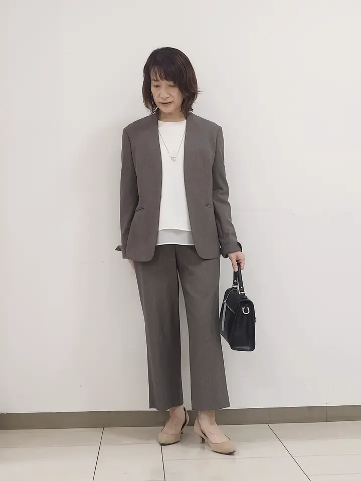 J.PRESS LADIES スタッフ コーディネート画像