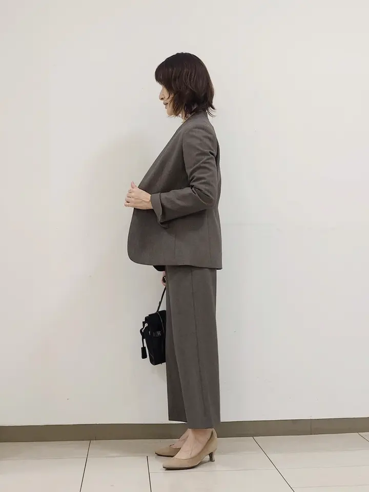 J.PRESS LADIES スタッフ コーディネート画像