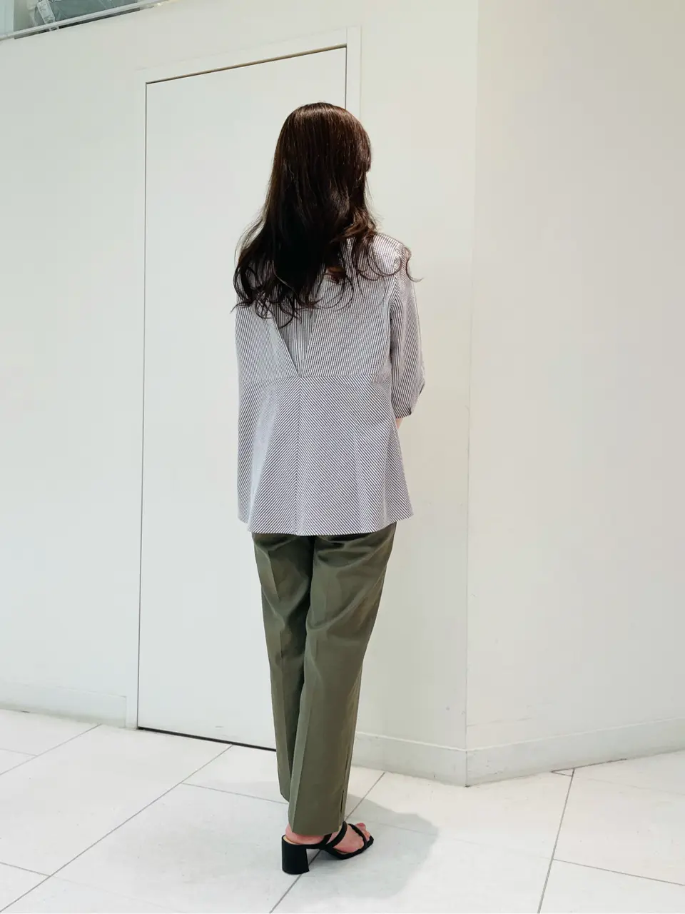 J.PRESS LADIES niina コーディネート画像