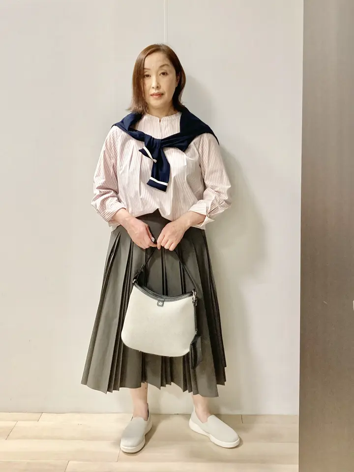 J.PRESS LADIES スタッフ コーディネート画像