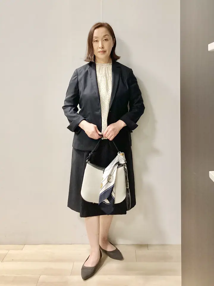 J.PRESS LADIES スタッフ コーディネート画像