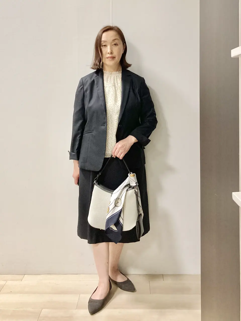 J.PRESS LADIES スタッフ コーディネート画像