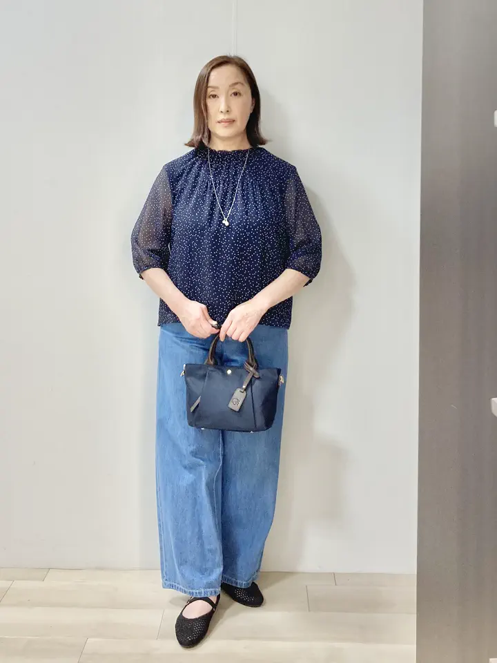 J.PRESS LADIES スタッフ コーディネート画像