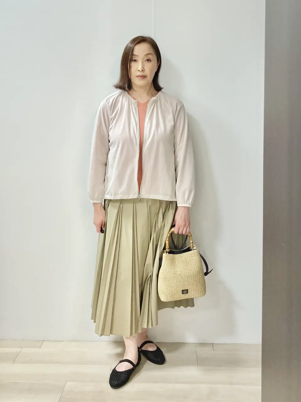 J.PRESS LADIES スタッフ コーディネート画像