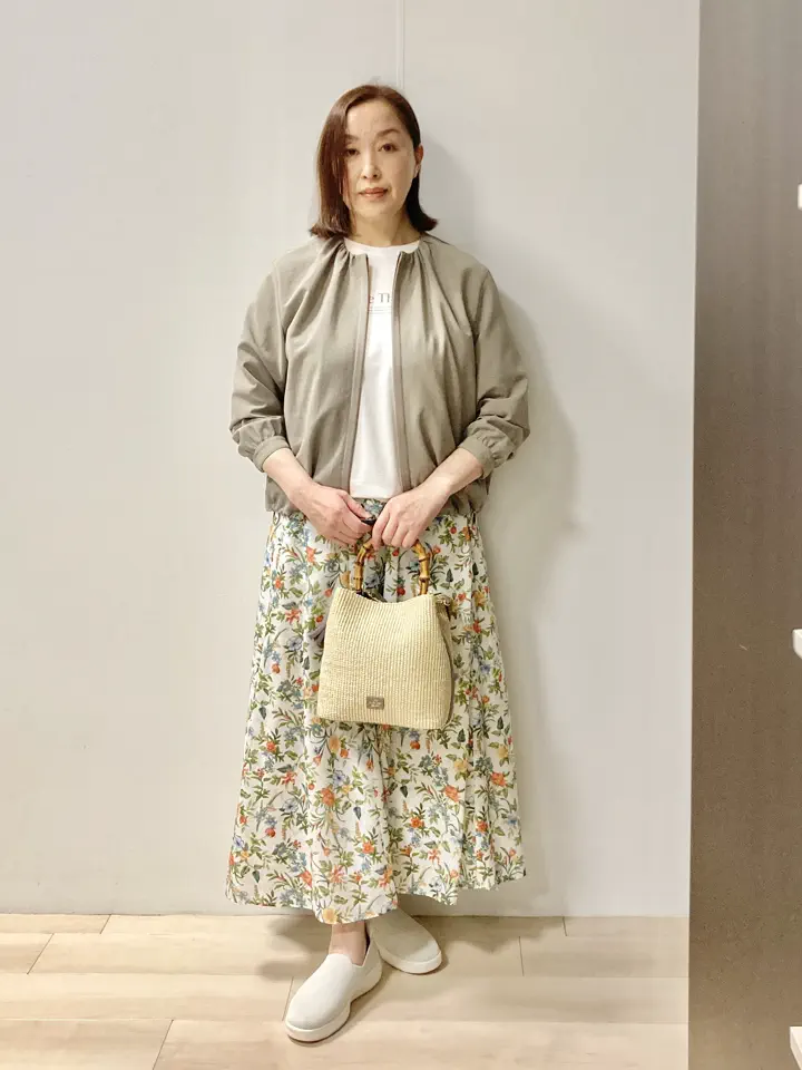 J.PRESS LADIES スタッフ コーディネート画像