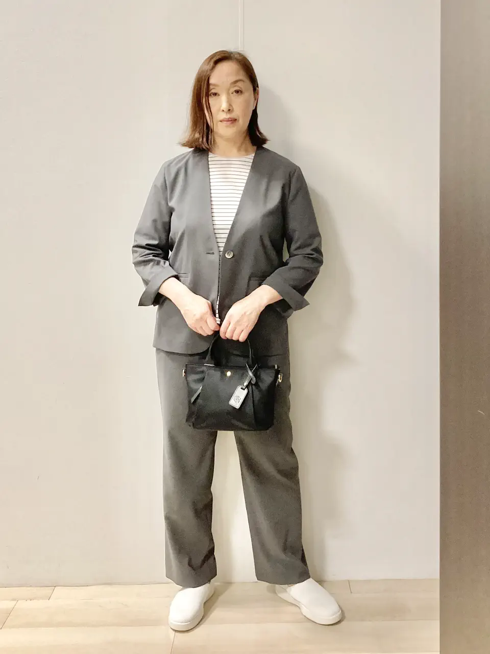 J.PRESS LADIES スタッフ コーディネート画像
