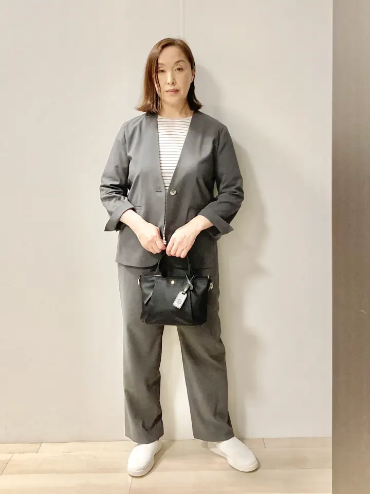 J.PRESS LADIES スタッフ コーディネート画像