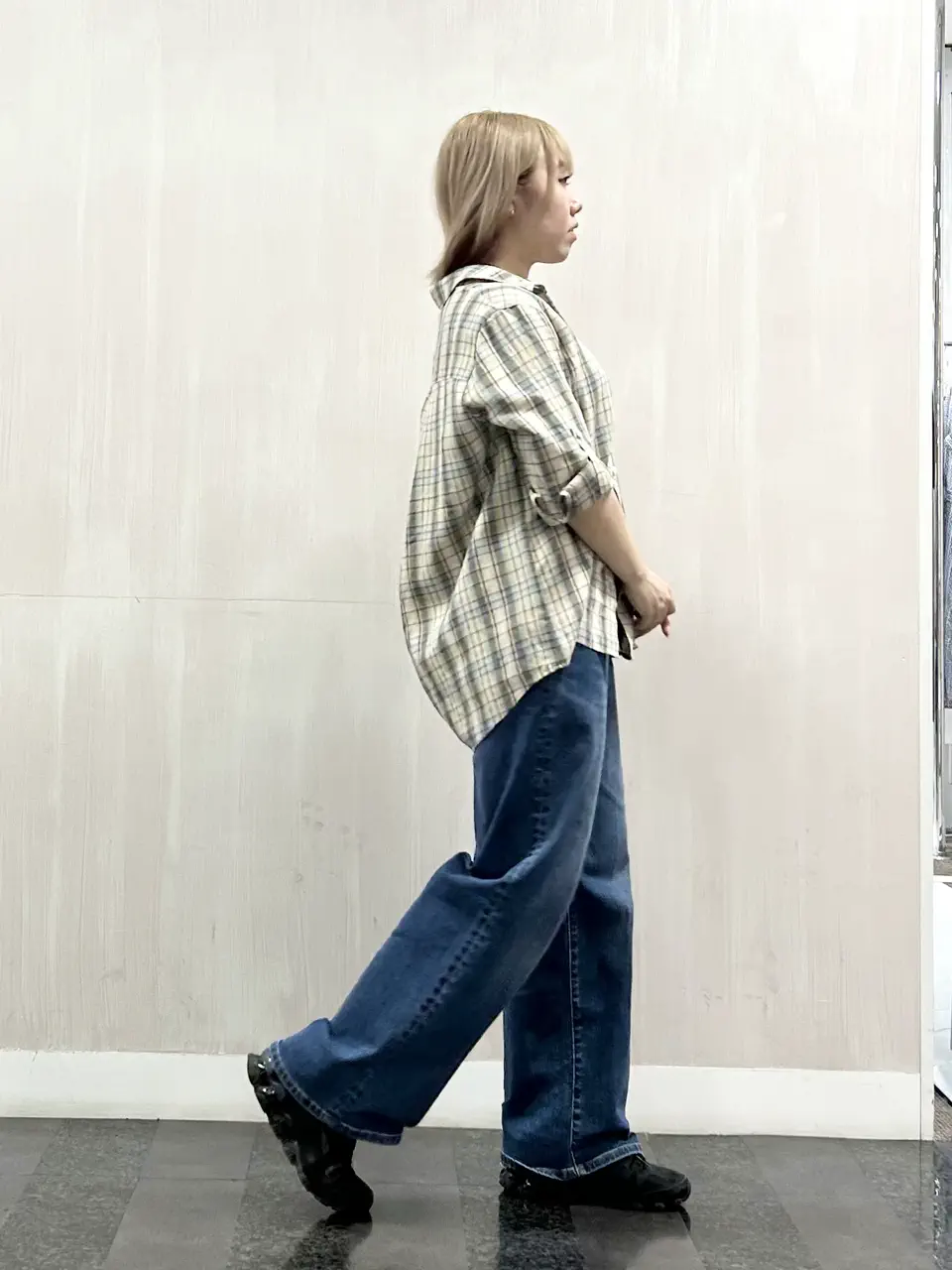 J.PRESS LADIES スタッフ コーディネート画像