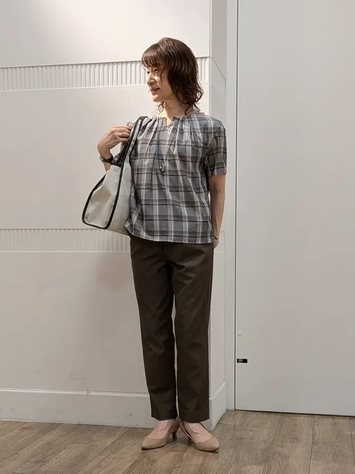 J.PRESS LADIES スタッフ コーディネート画像