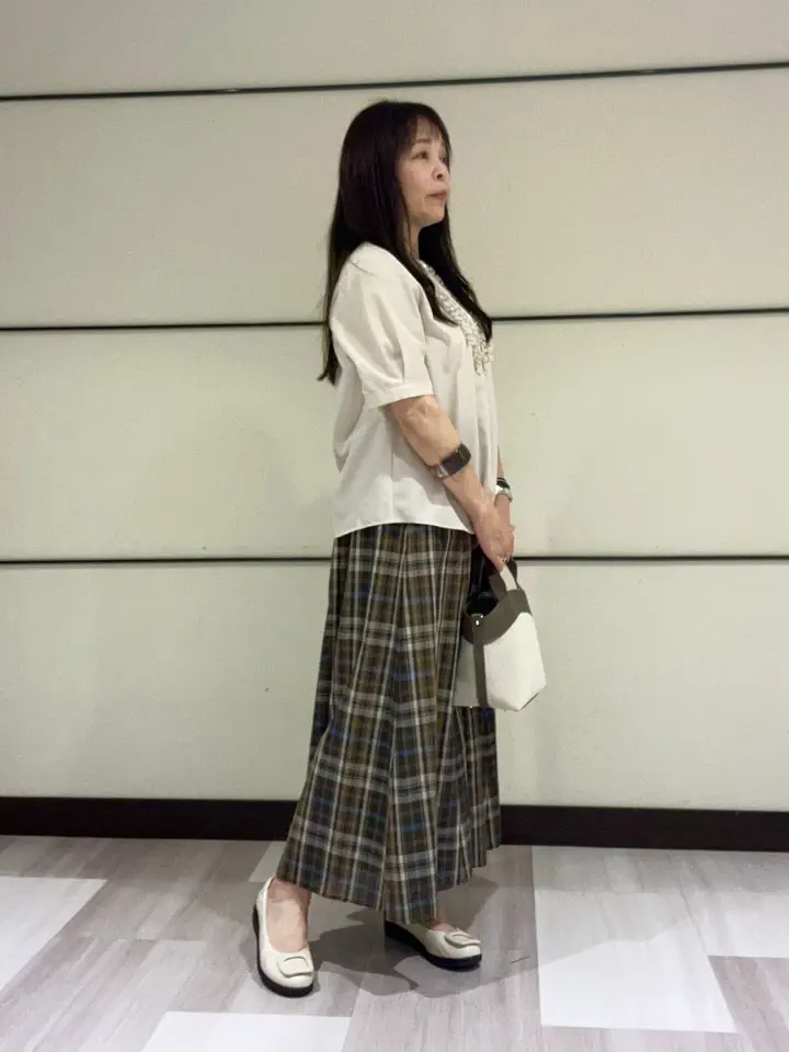 J.PRESS LADIES 蛭川 コーディネート画像
