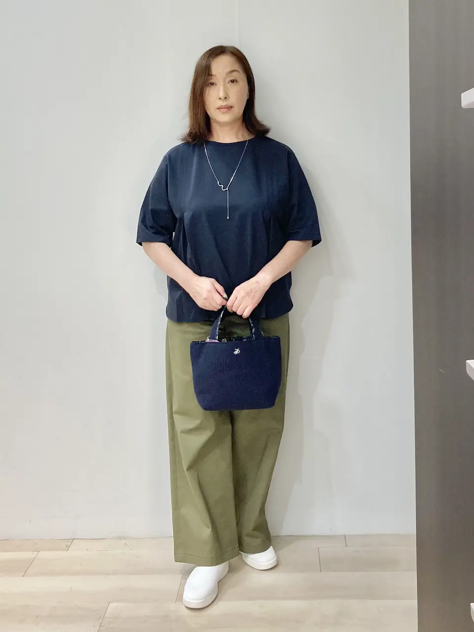 J.PRESS LADIES スタッフ コーディネート画像