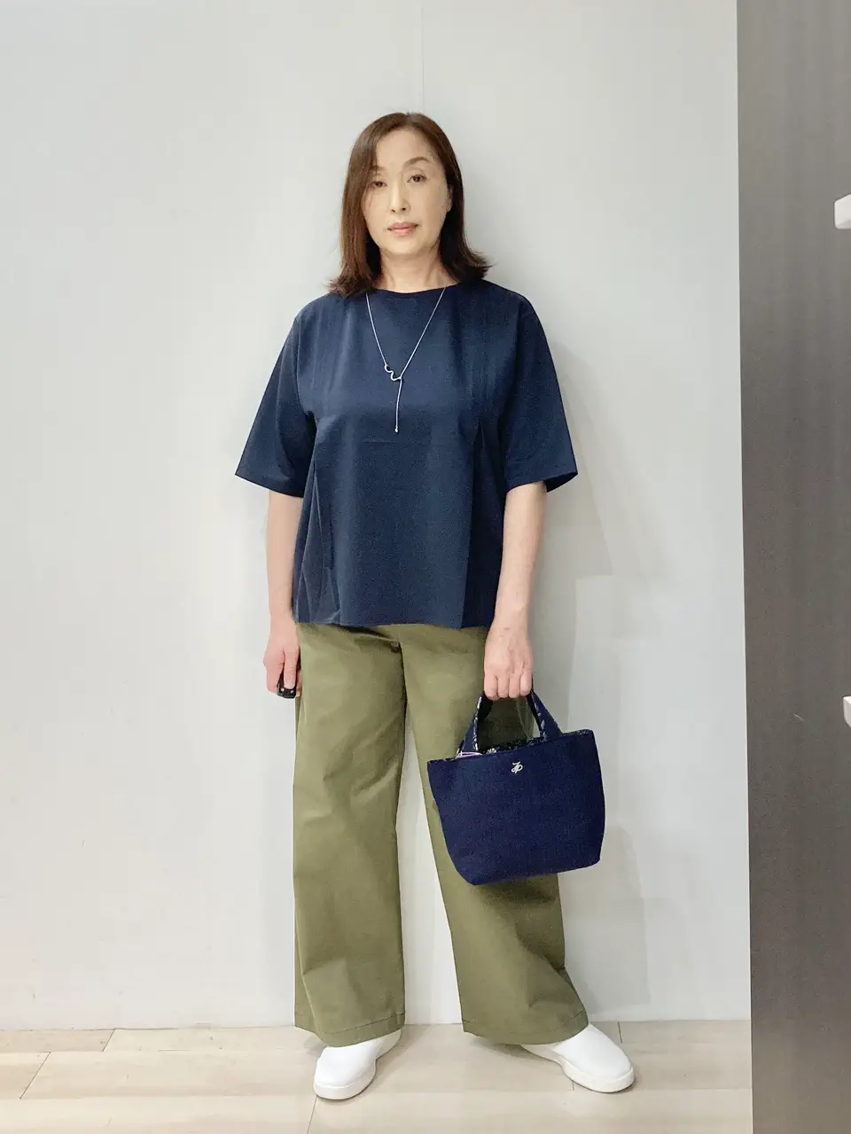J.PRESS LADIES スタッフ コーディネート画像
