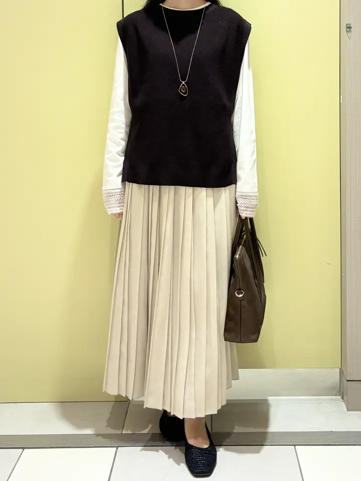 J.PRESS LADIES スタッフ コーディネート画像